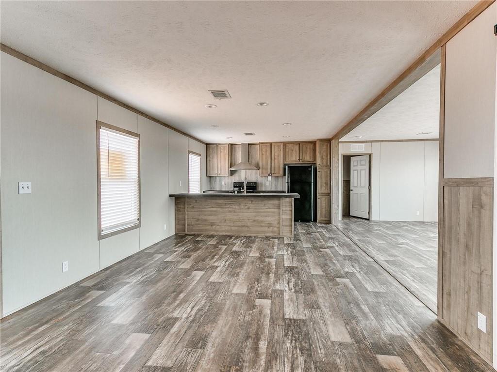 1983 County Road 1290