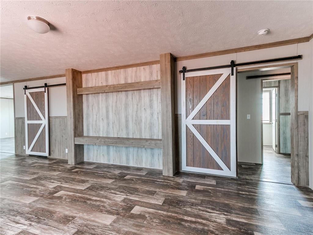 1983 County Road 1290