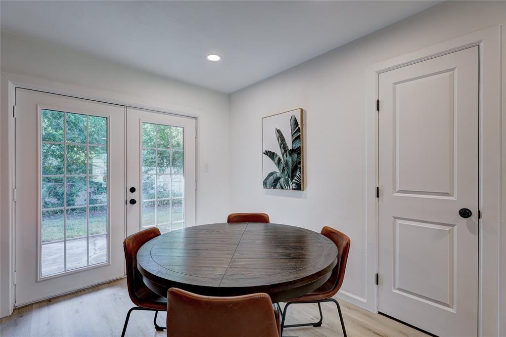 1410 Abbey Drive