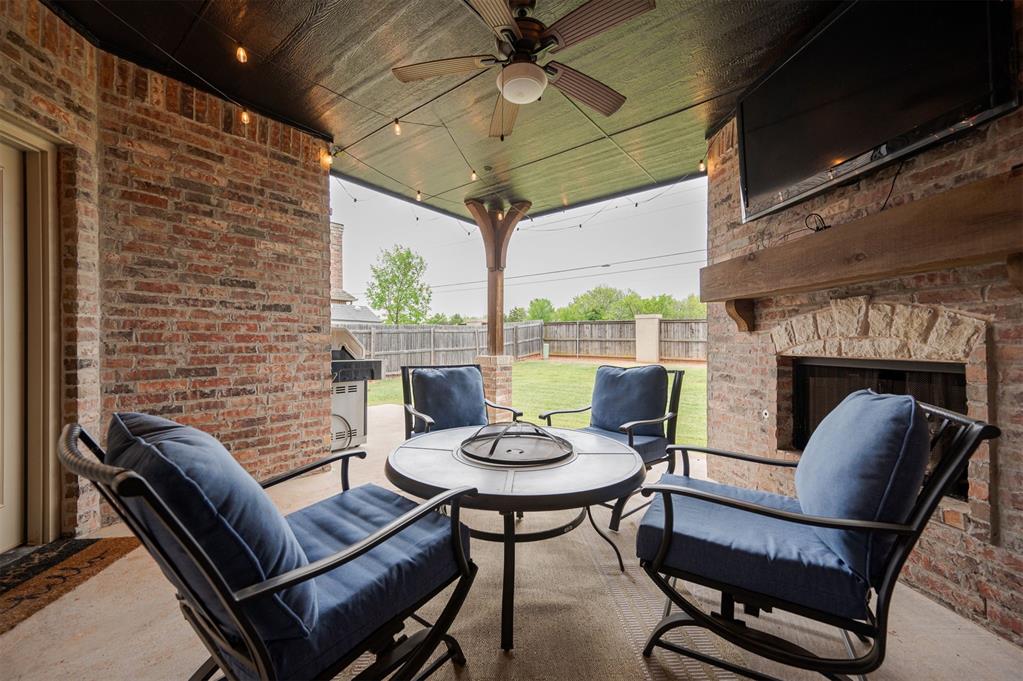 2508 NE 13th Street