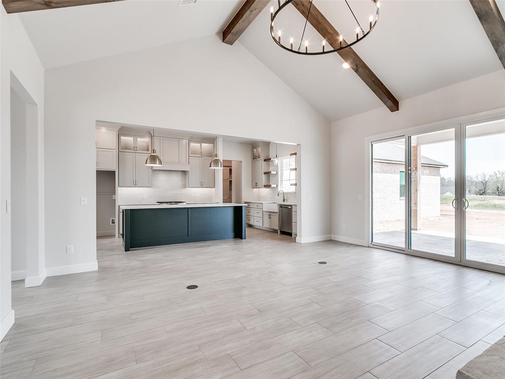 9065 Oakwood Drive
