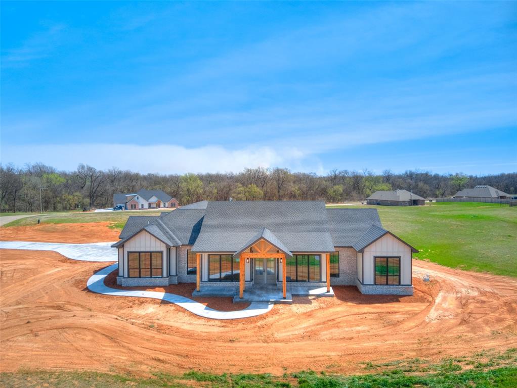 9065 Oakwood Drive