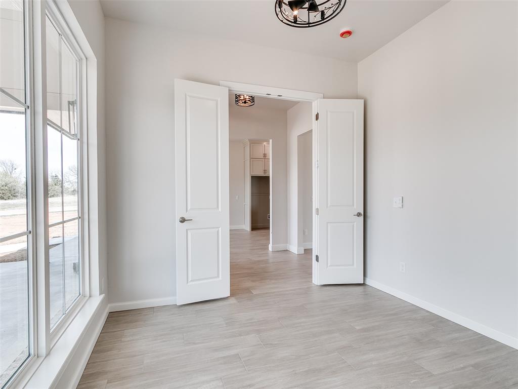 9065 Oakwood Drive