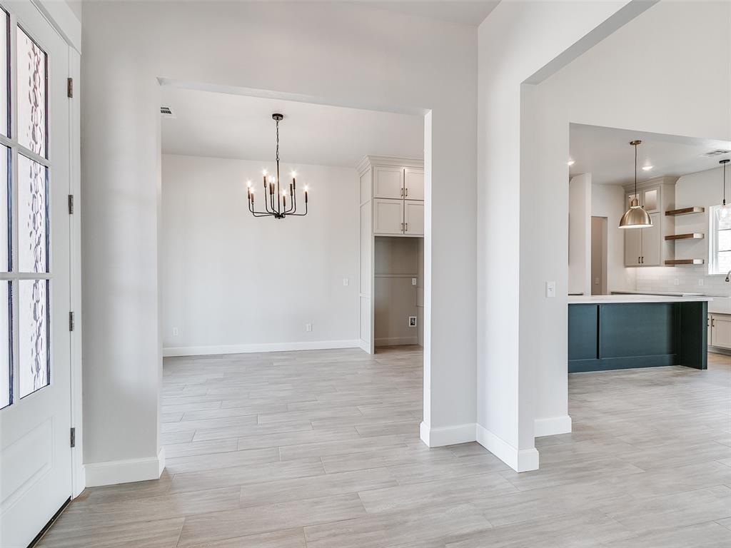 9065 Oakwood Drive