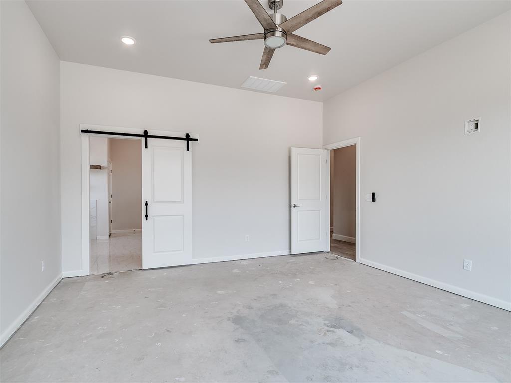 9065 Oakwood Drive