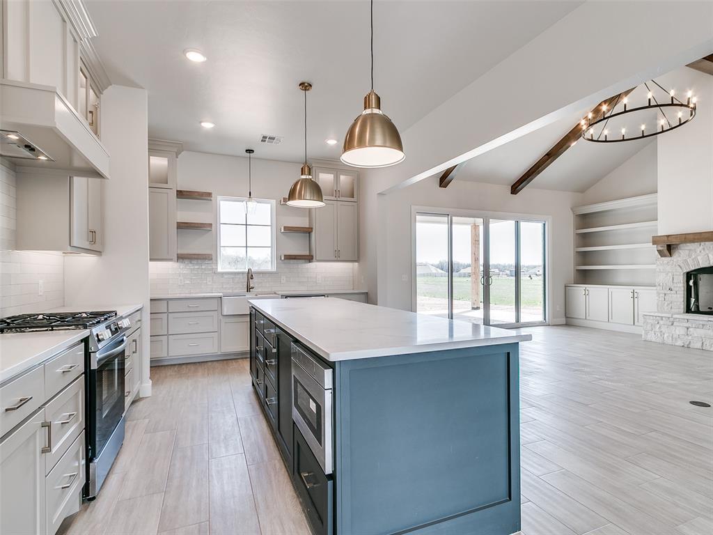 9065 Oakwood Drive