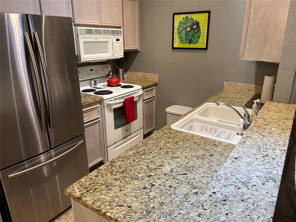 3000 Chautauqua Avenue Unit: 237