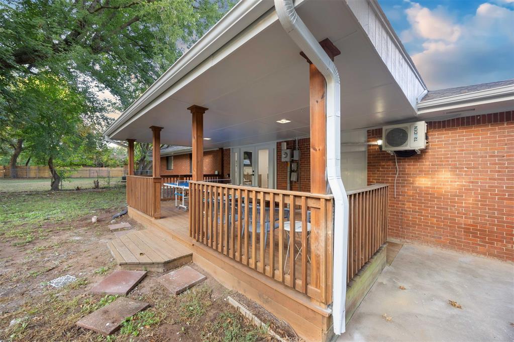 1619 Franklin Drive