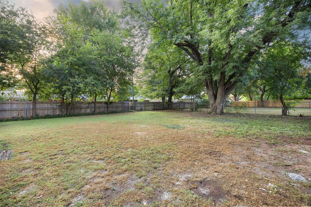 1619 Franklin Drive
