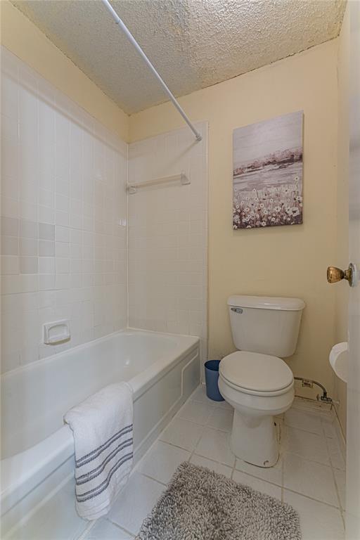 1717 E Lindsey Street Unit: 3