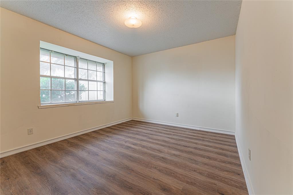 1717 E Lindsey Street Unit: 3