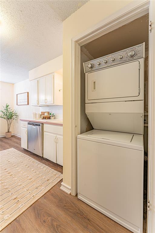 1717 E Lindsey Street Unit: 3