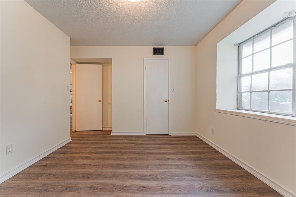 1717 E Lindsey Street Unit: 3