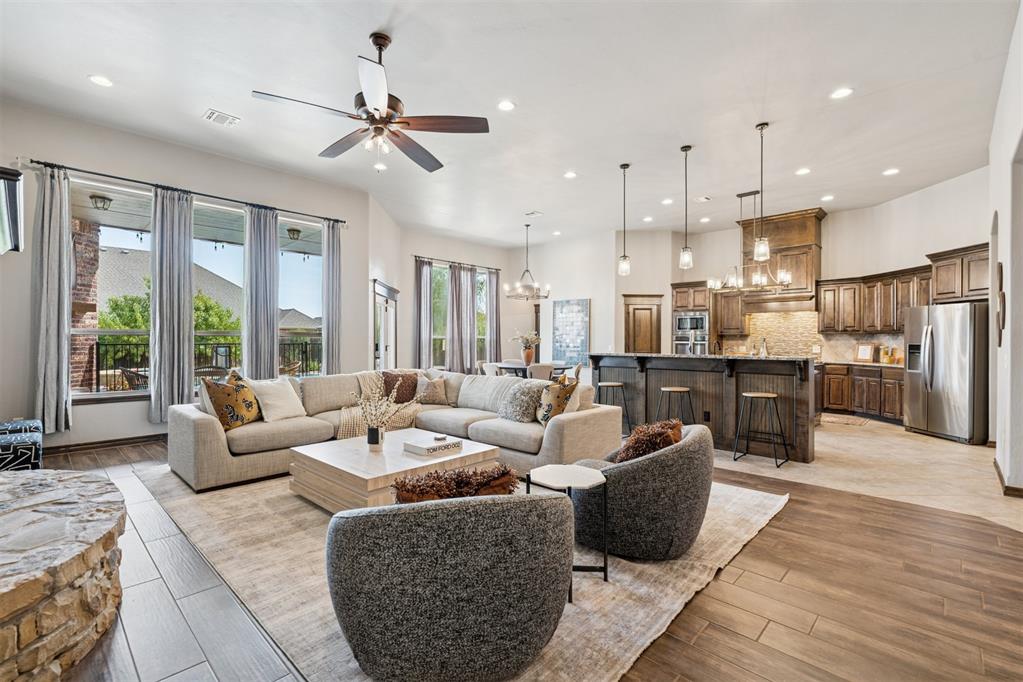 14612 Doulton Circle