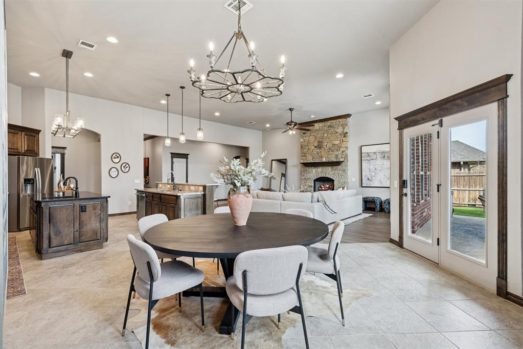 14612 Doulton Circle