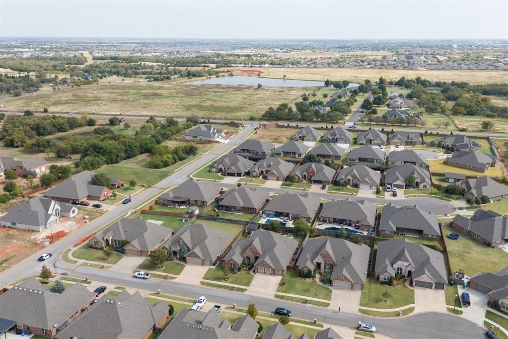 14612 Doulton Circle