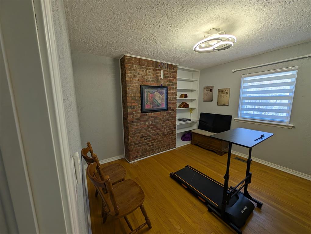 1301 Vine Street