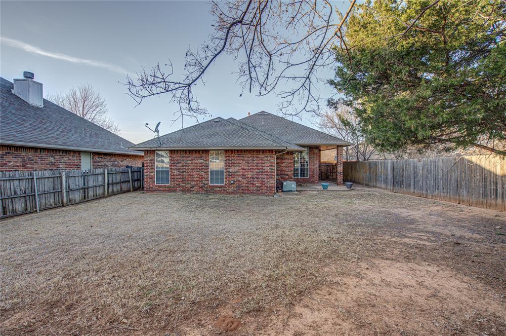 2800 Clearwater Circle
