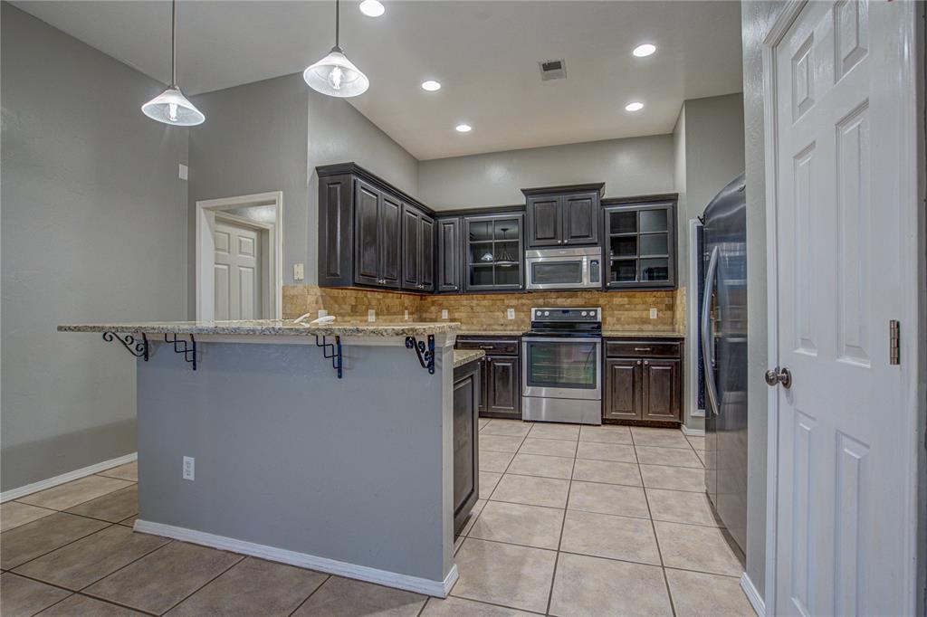 2800 Clearwater Circle