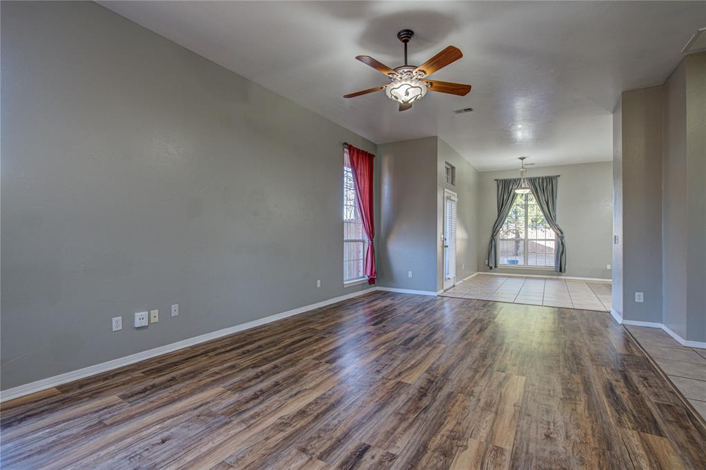 2800 Clearwater Circle