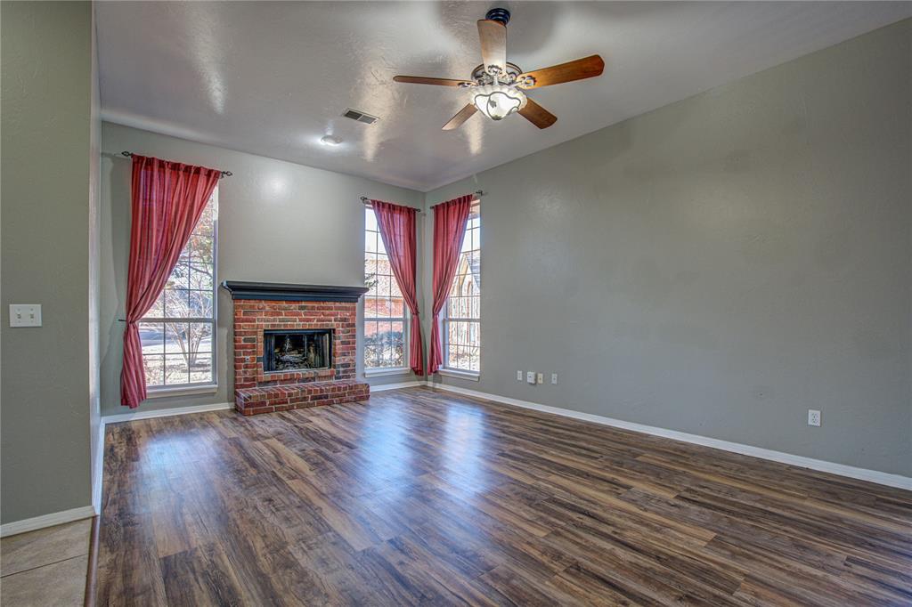 2800 Clearwater Circle