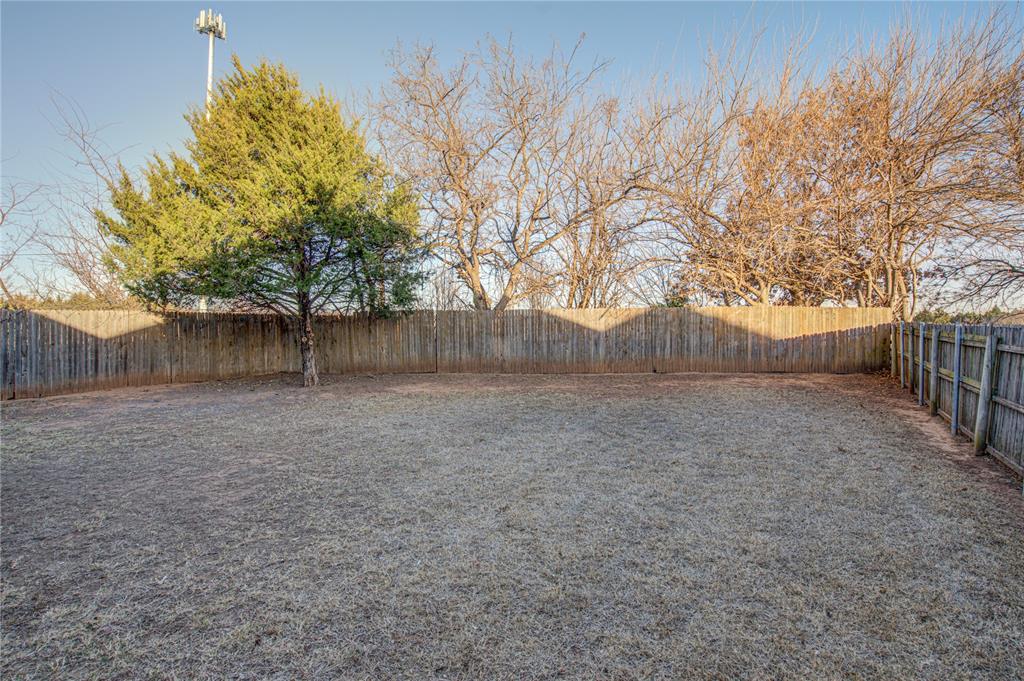 2800 Clearwater Circle