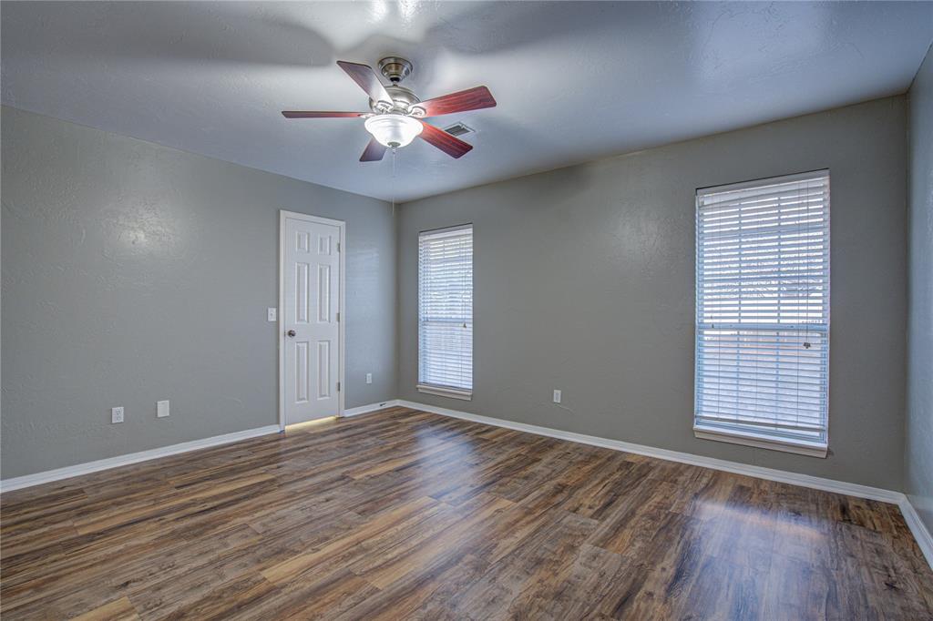 2800 Clearwater Circle