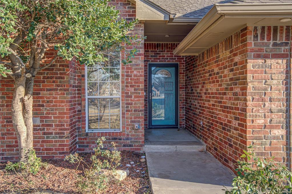 2800 Clearwater Circle