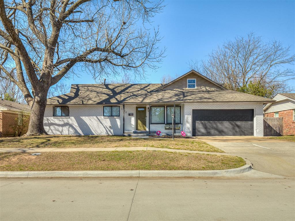1520 N Hollywood Avenue
