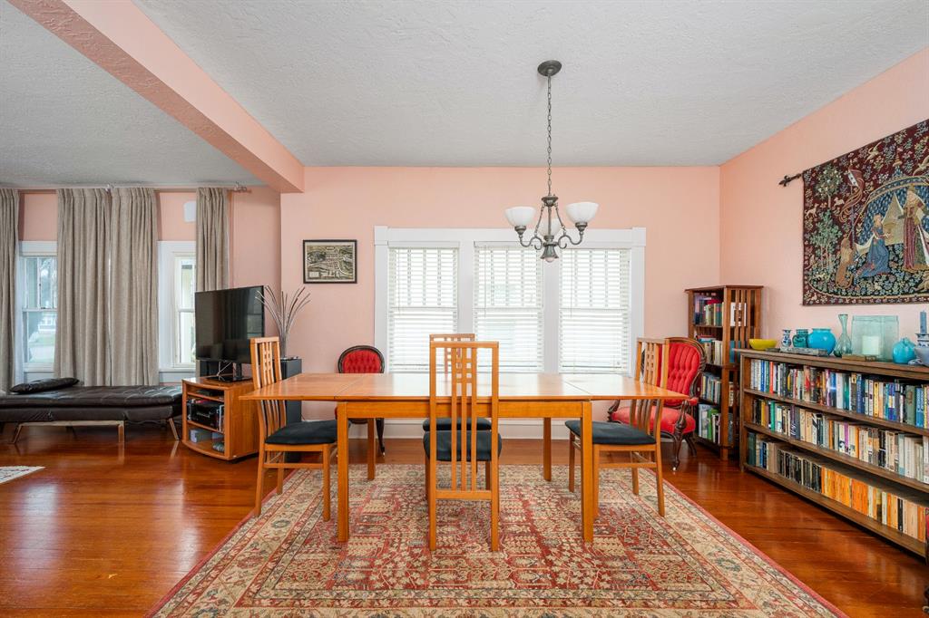 1005 Classen Boulevard