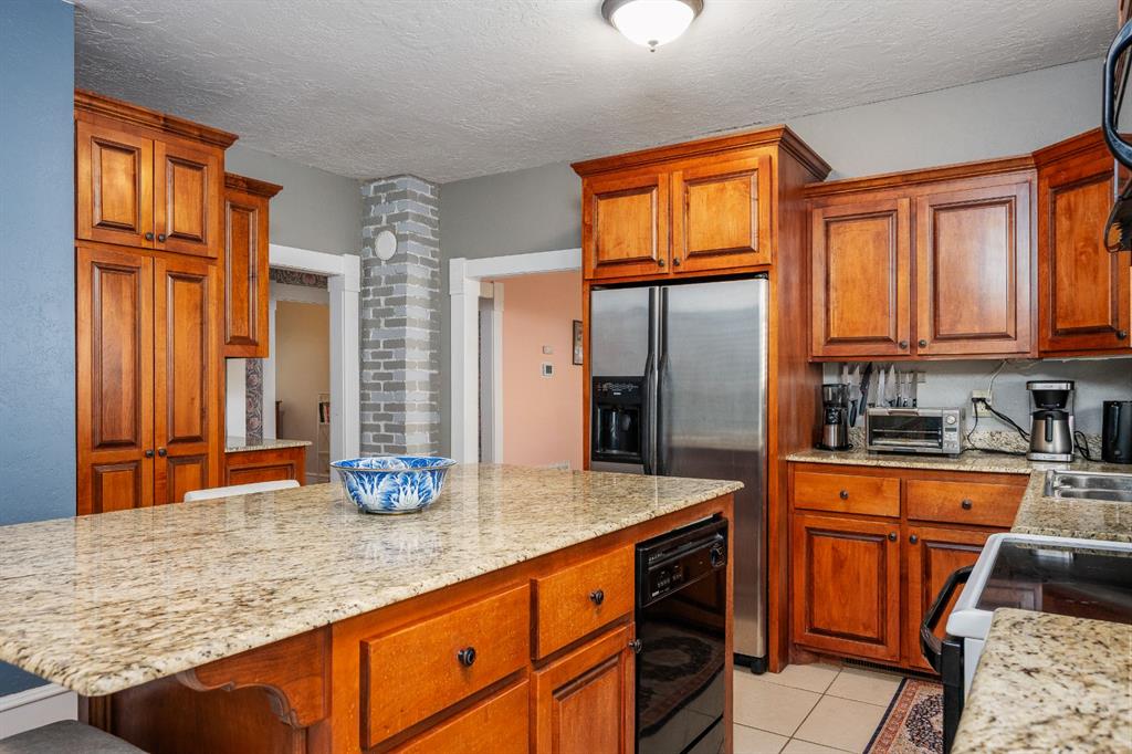 1005 Classen Boulevard