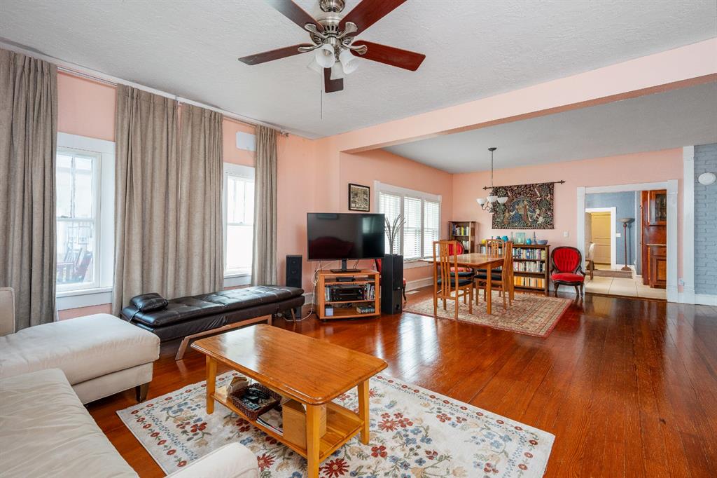 1005 Classen Boulevard
