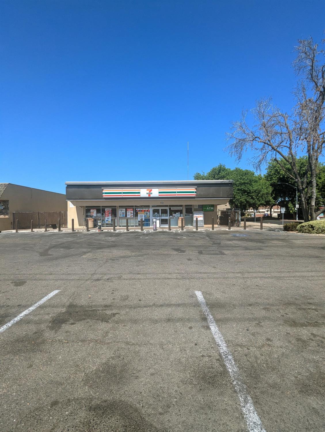 1045 Oakdale Road