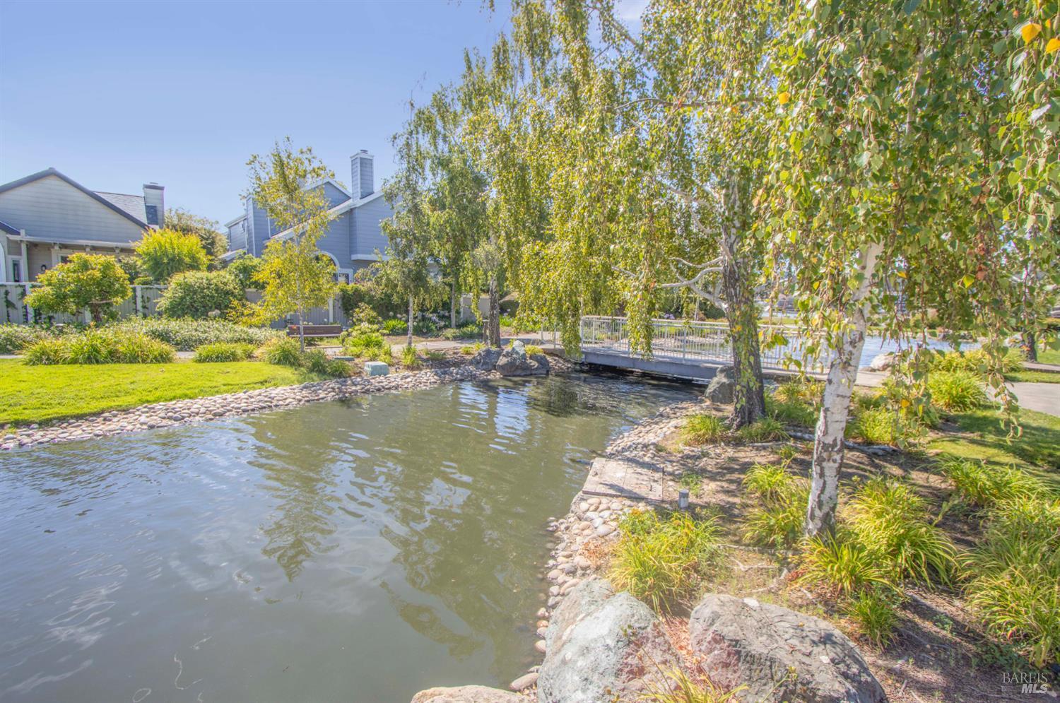 47 Elizabeth Cir