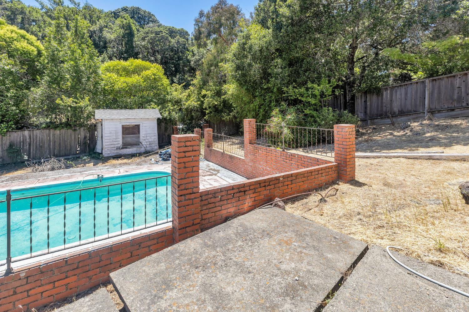 108 Almenar Drive