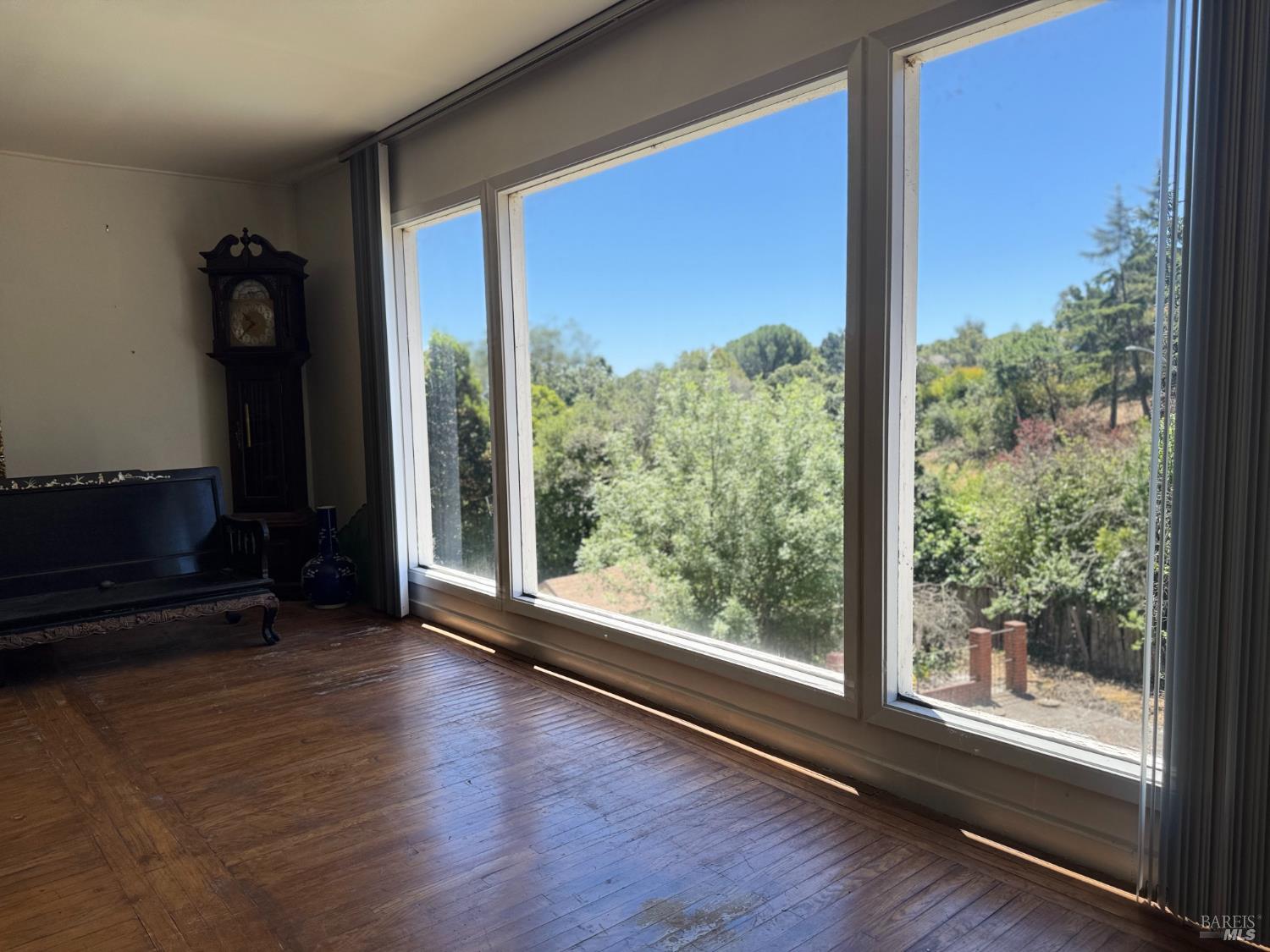 108 Almenar Drive