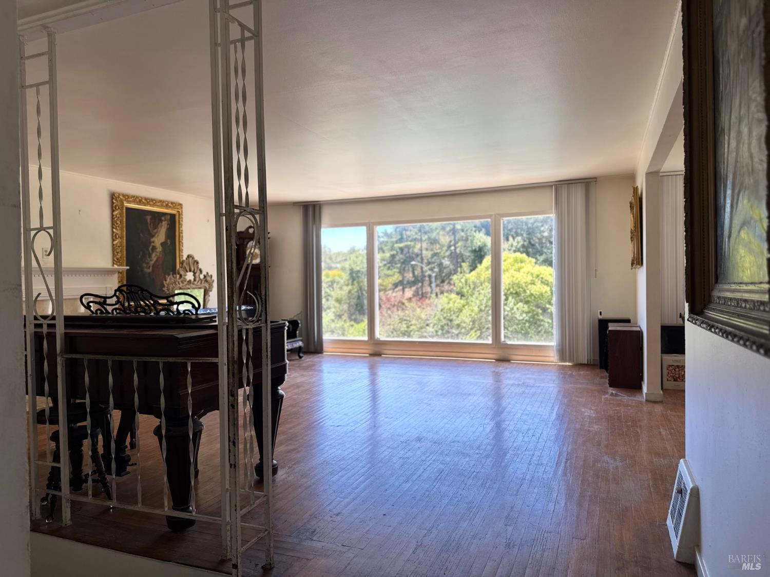 108 Almenar Drive