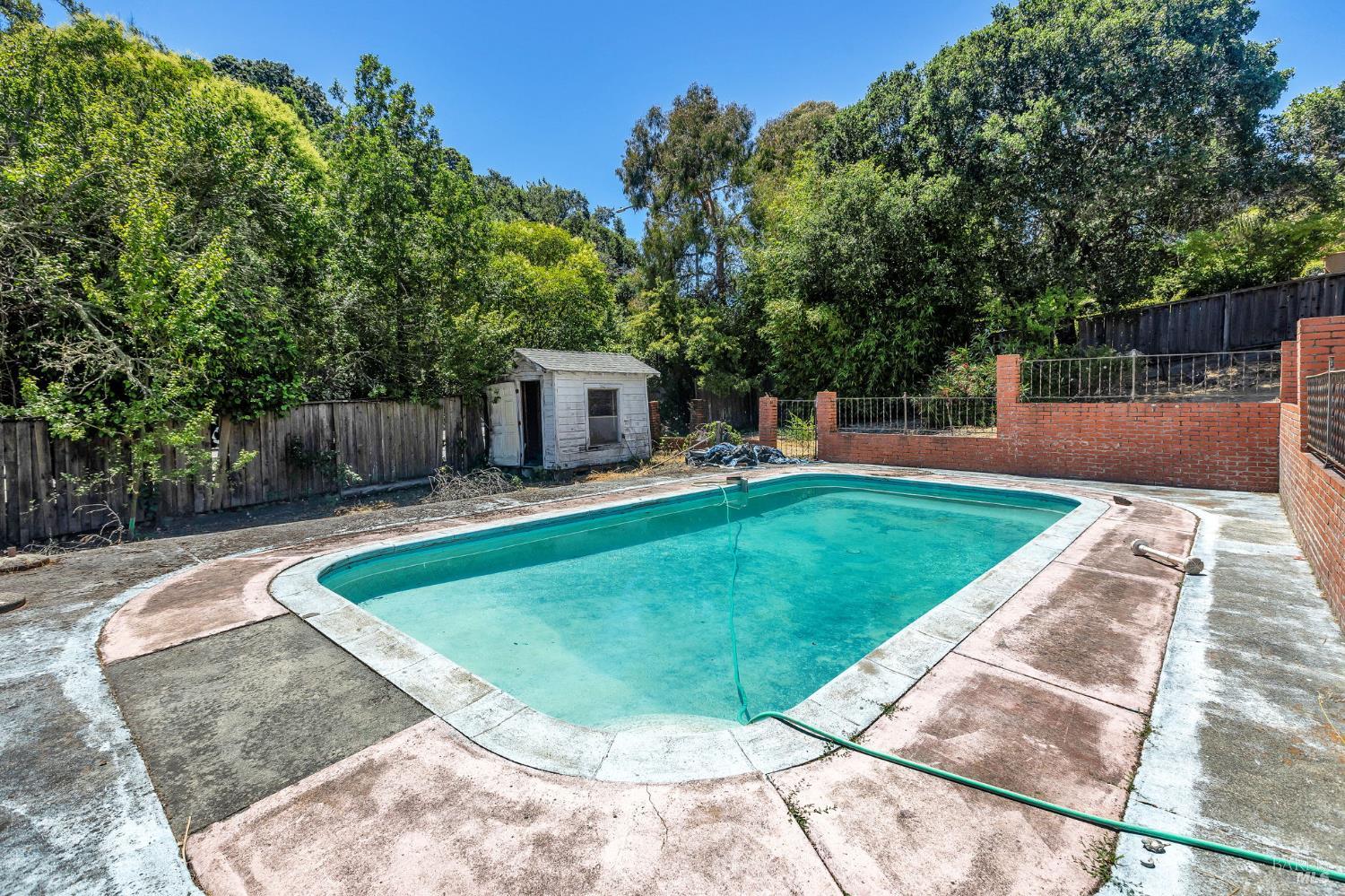 108 Almenar Drive
