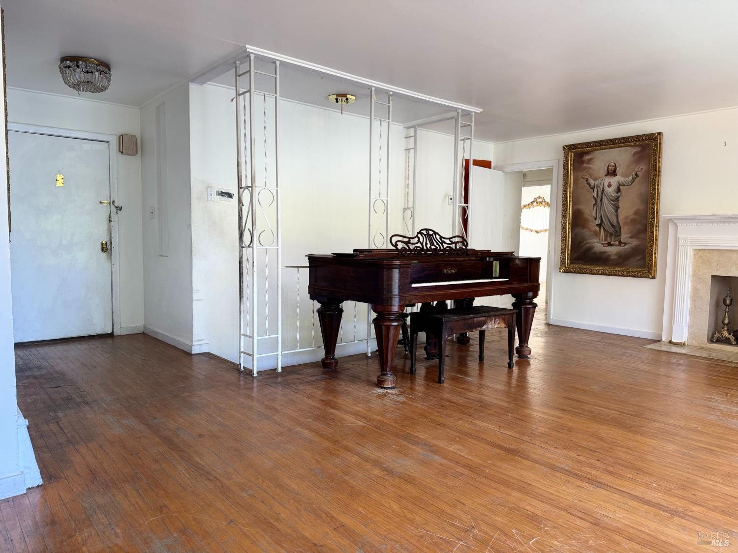 108 Almenar Drive
