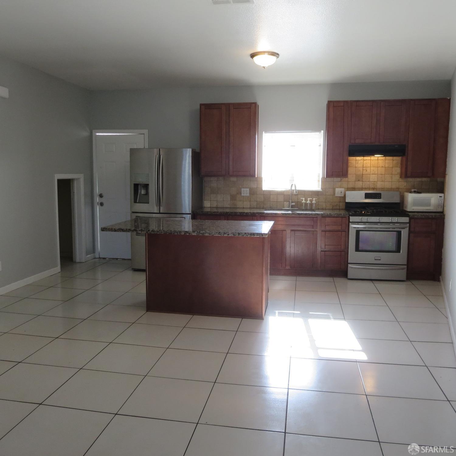 8850 Macarthur Boulevard # 8860