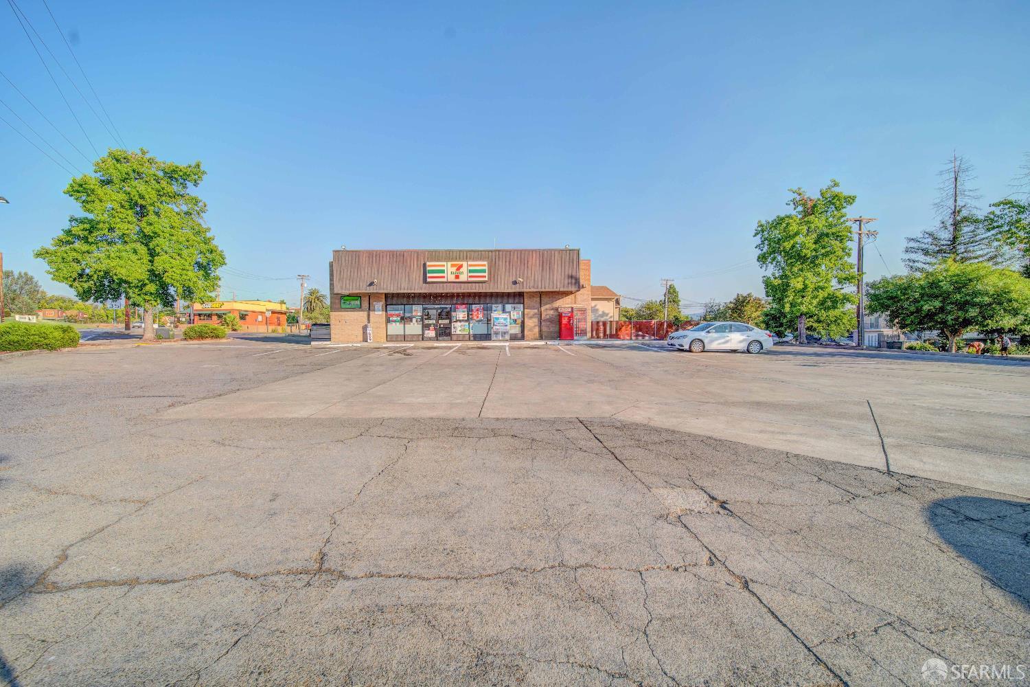 1860 Eureka Way