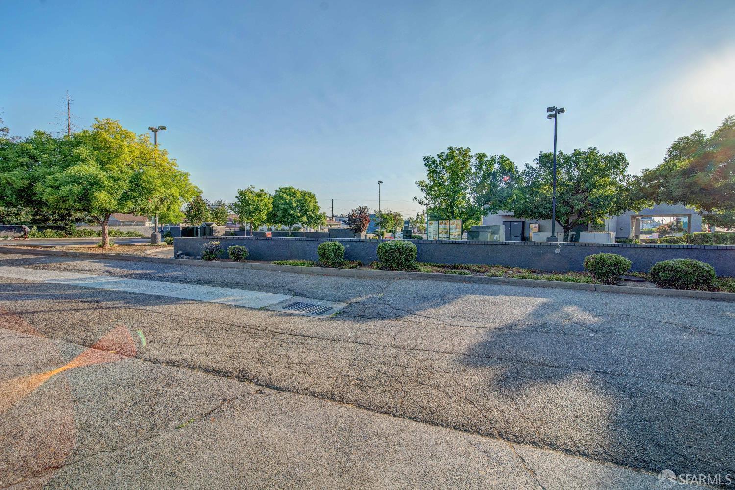 1860 Eureka Way