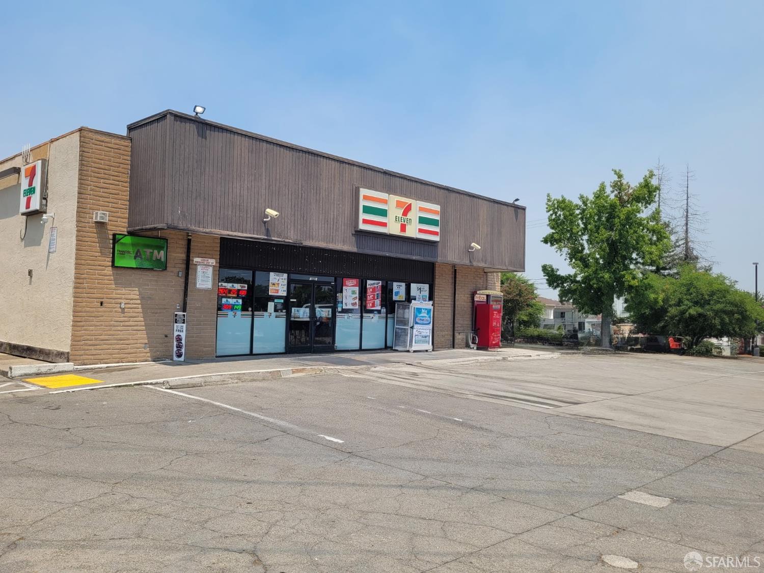 1860 Eureka Way