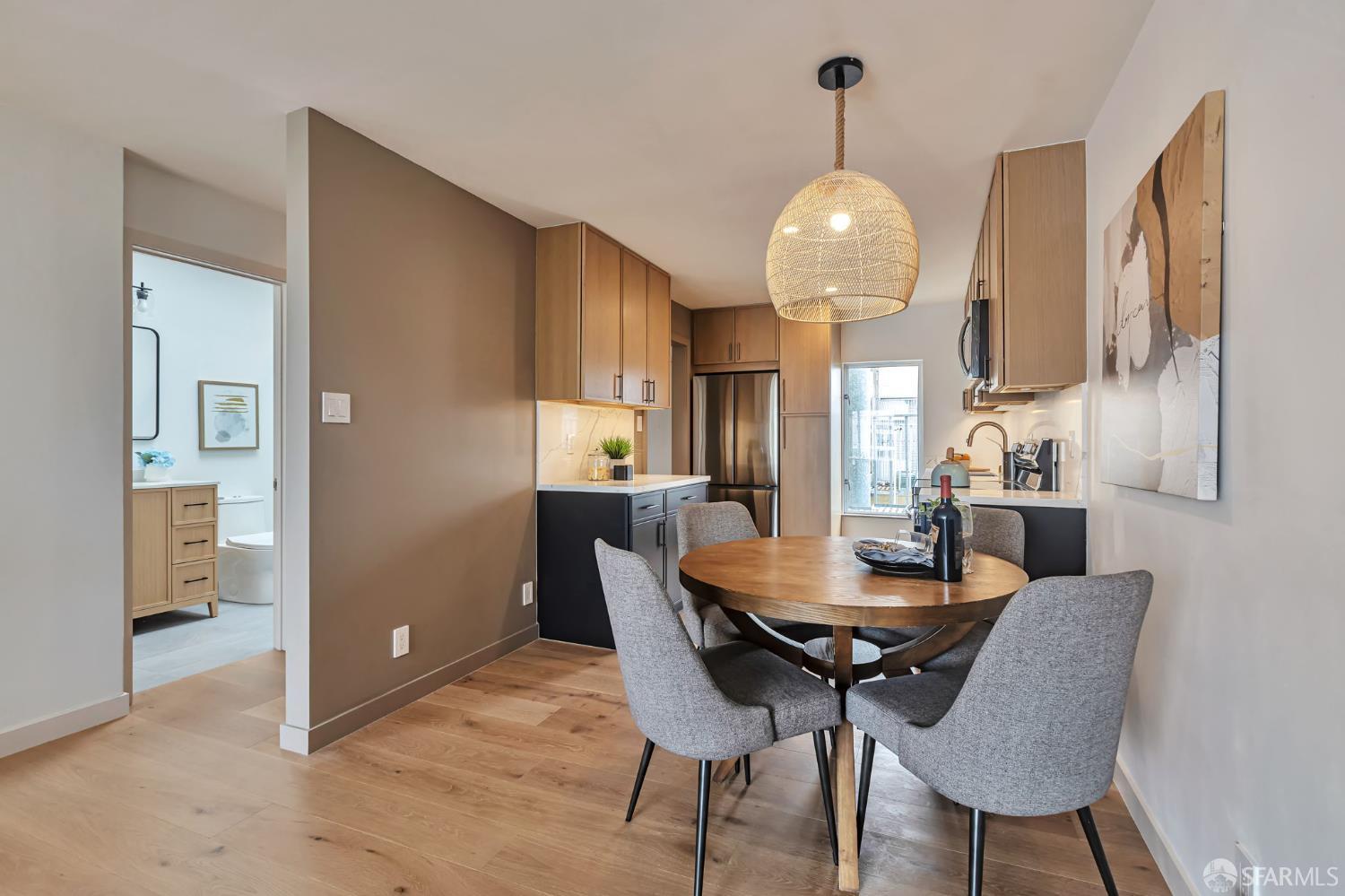 579 6th Avenue # 202