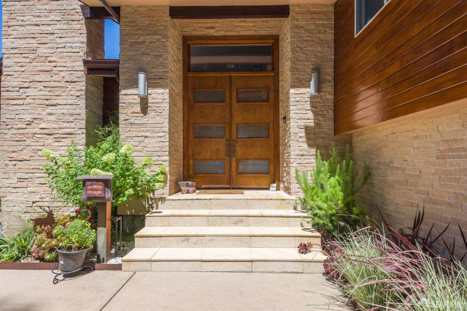 7 Treetop Lane, San Mateo