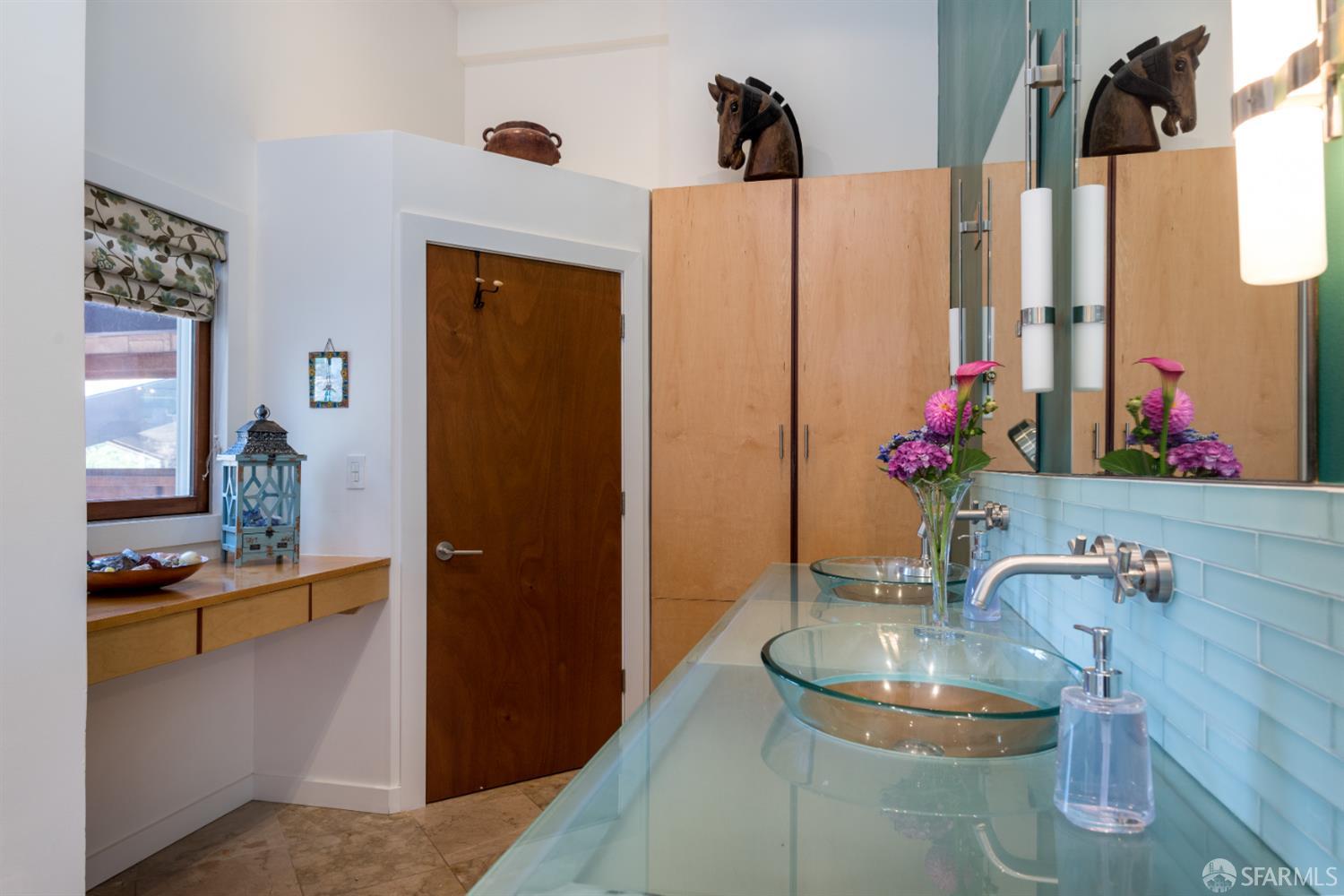 7 Treetop Lane, San Mateo