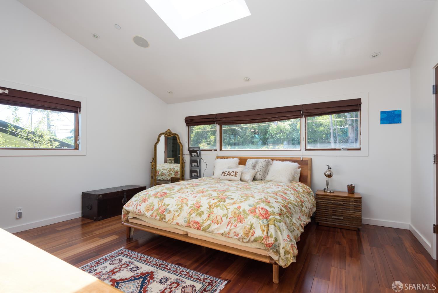7 Treetop Lane, San Mateo
