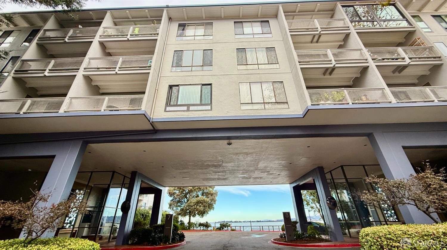 7 Captain Drive # C412