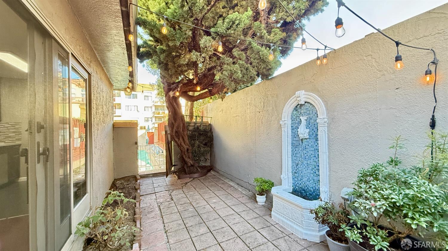 330 Vernon Street # 111