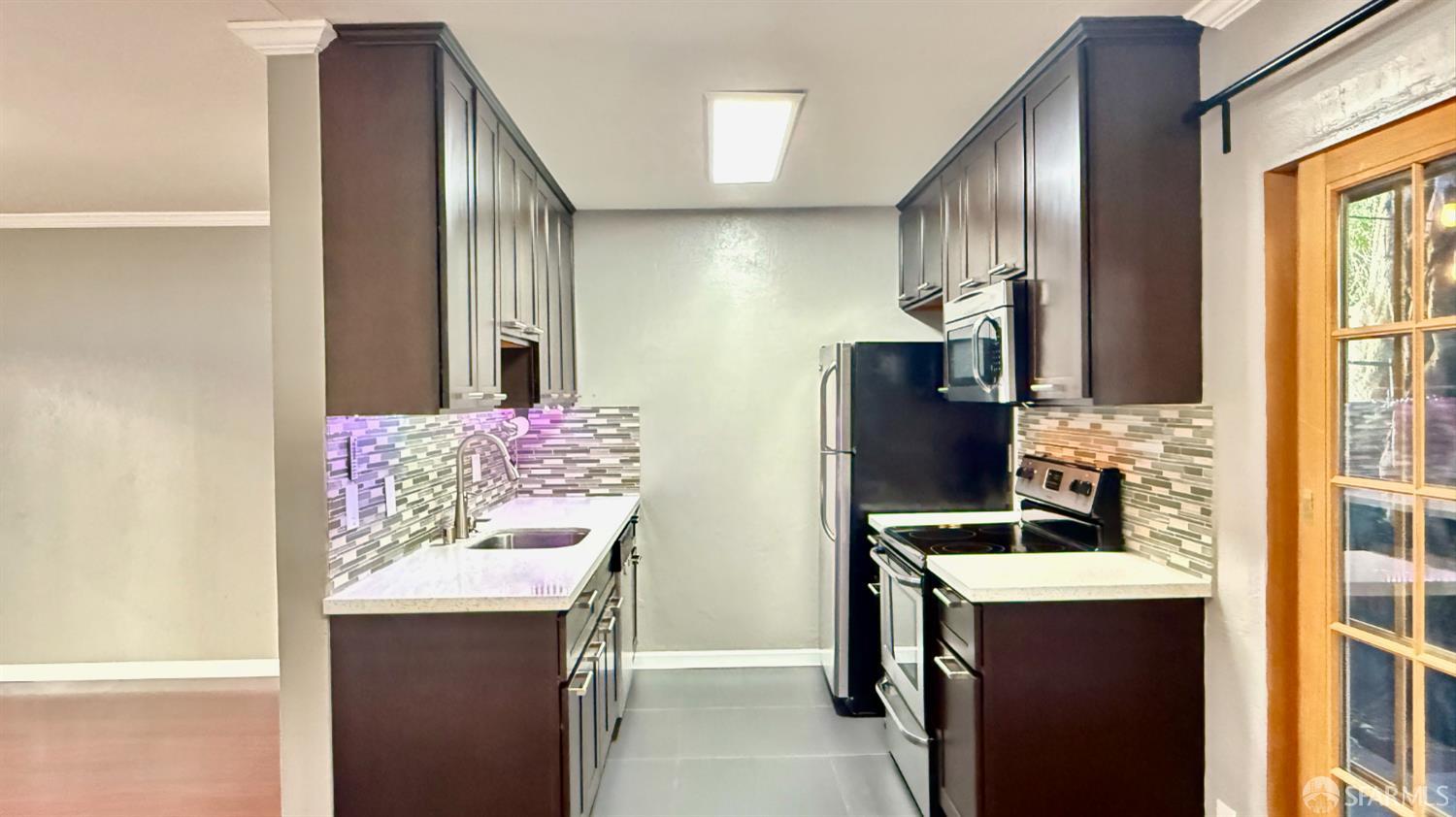 330 Vernon Street # 111